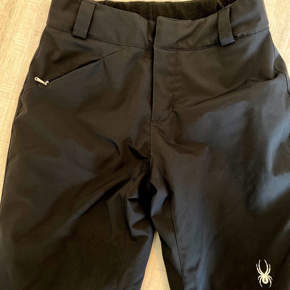 Women’s snow pants